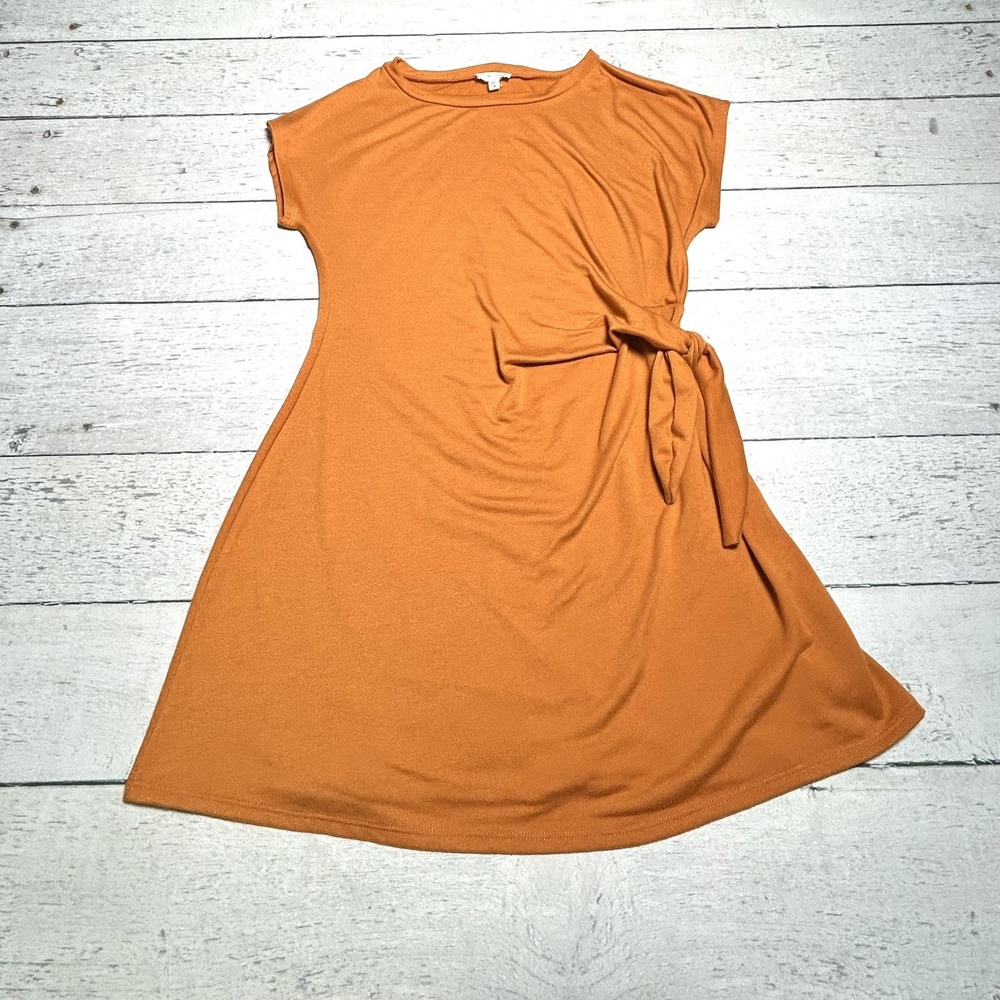 See You Monday Orange Side-Tie Wrap Style Dress Short Sleeve Scoop Neck Size M